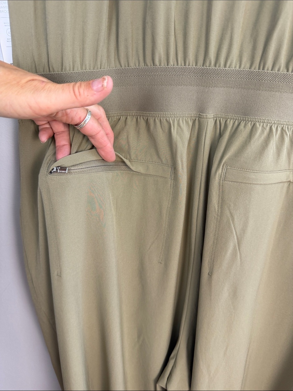 NEW Athleta Brooklyn Heights Wide Leg Jumpsuit Size 16T Olive Athleisure Utility - Picture 14 of 16